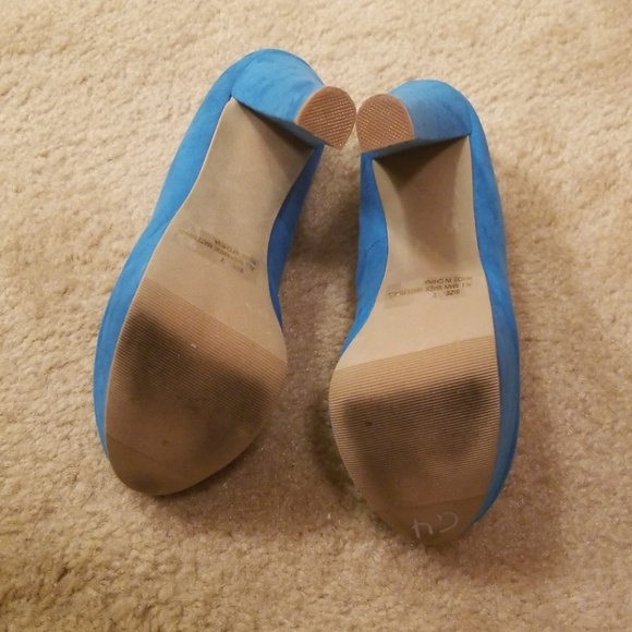 💙PumpS💙 - Picture 3 of 3